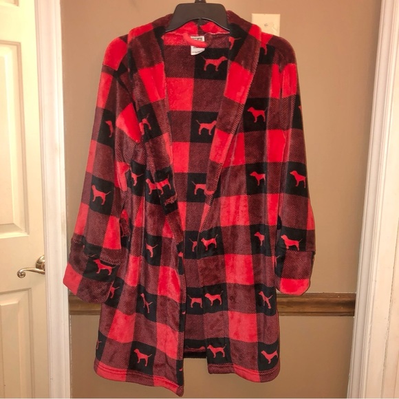 Victoria’s Secret Pink Plaid Dog Print Plush Fuzzy Robe Red Black XS/S - Picture 2 of 6